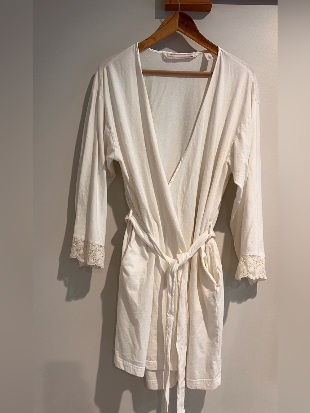 Victoria’s Secret Short Robe Cotton Lace Pockets Belted Ivory Medium